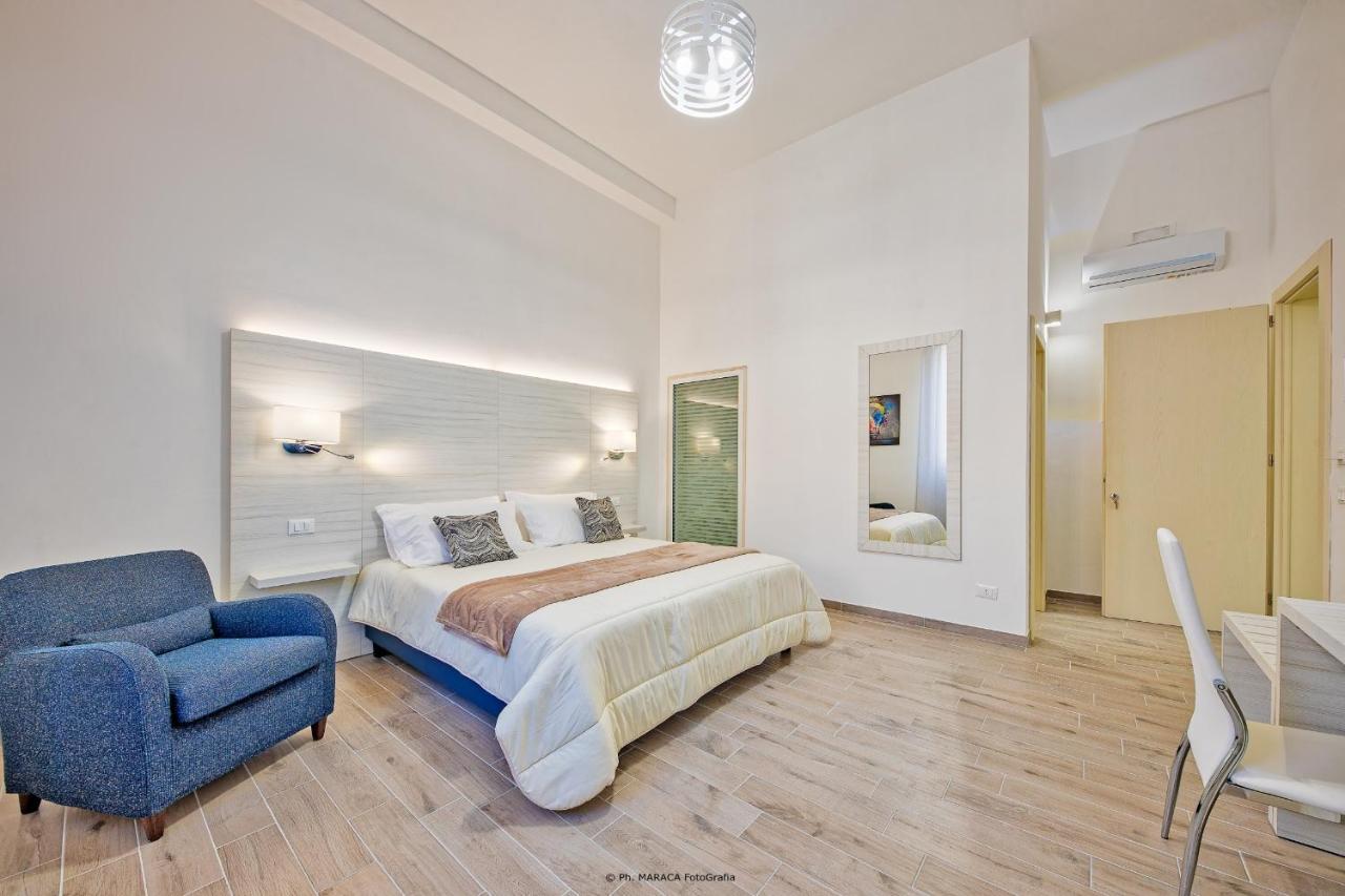 Hotiday Room Collection - Lecce Gianmarti Suite Exterior foto