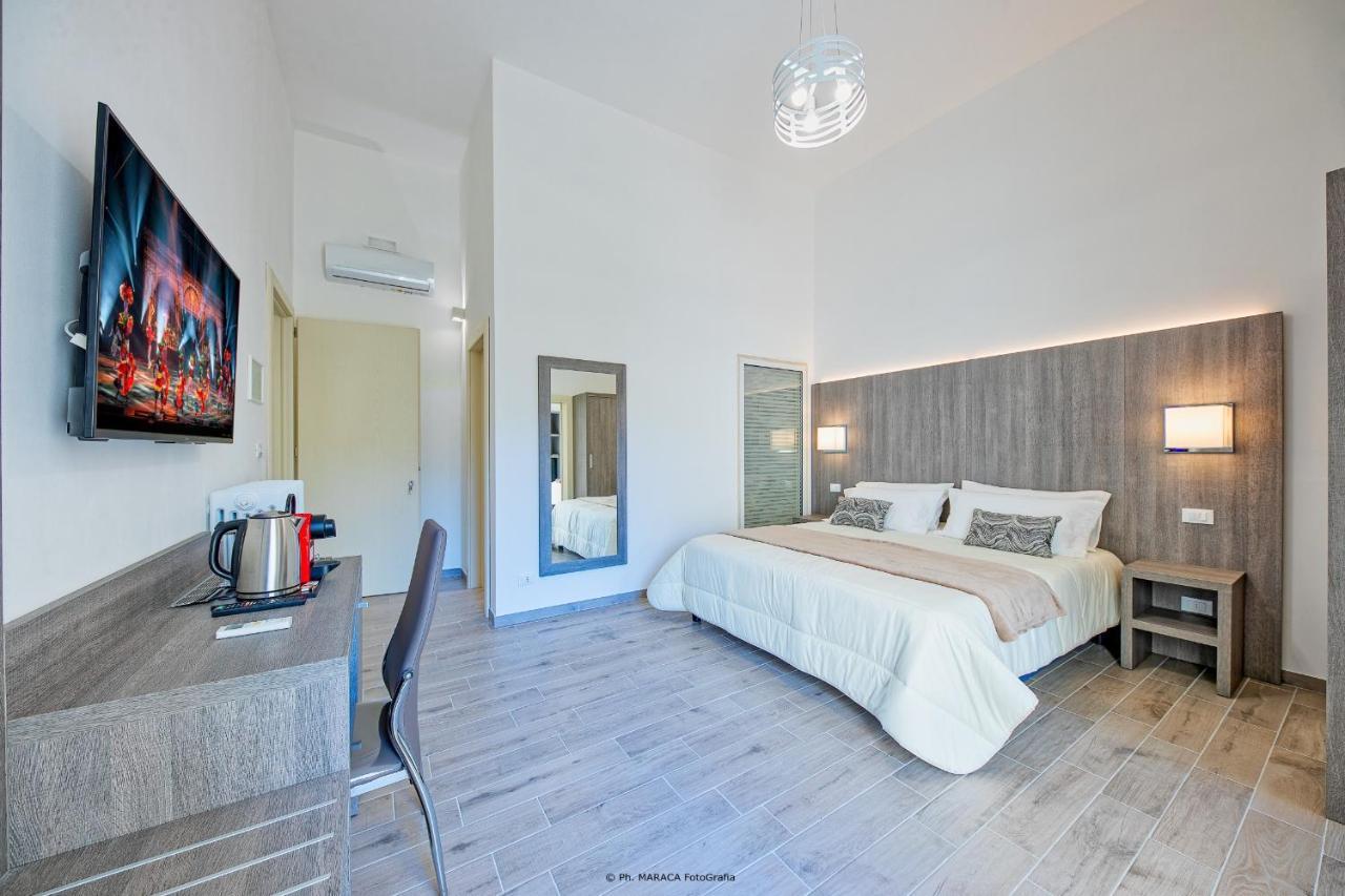 Hotiday Room Collection - Lecce Gianmarti Suite Exterior foto